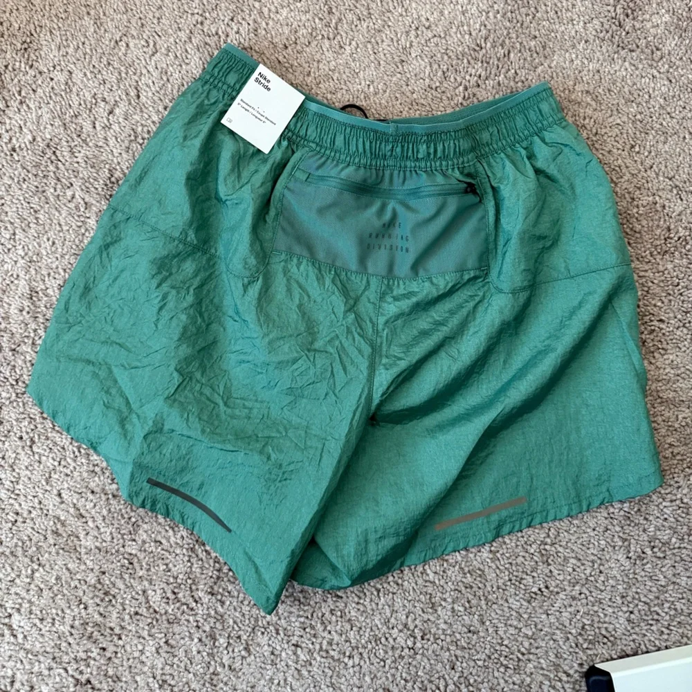 Nike Men's Teal Athletic Shorts